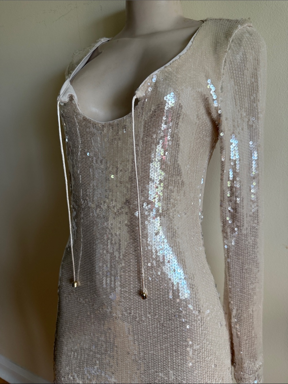 Sequin Long Sleeve Scoop Neck Mini Dress - Champagne